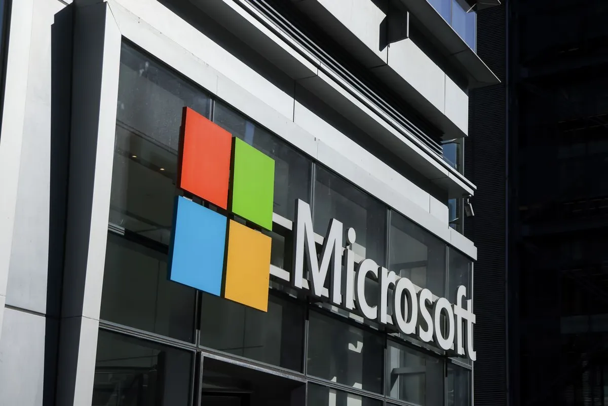 El mayor Patch Tuesday de Microsoft: 974 fallos corregidos con IA - Captura de contexto